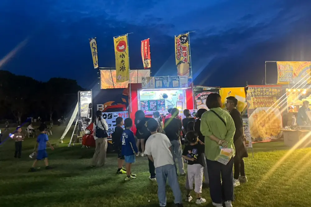 笑顔の素敵なSmileyのキッチンカーは、子供向けの商品も多くファミリーにも大人気です